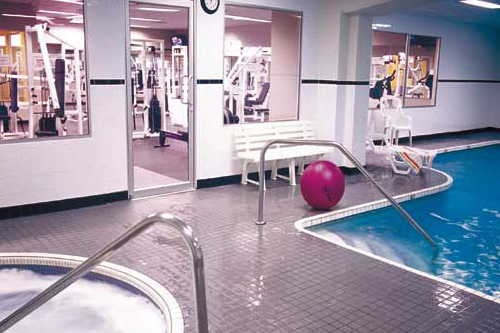 Harbour Towers Hotel & Suites 003